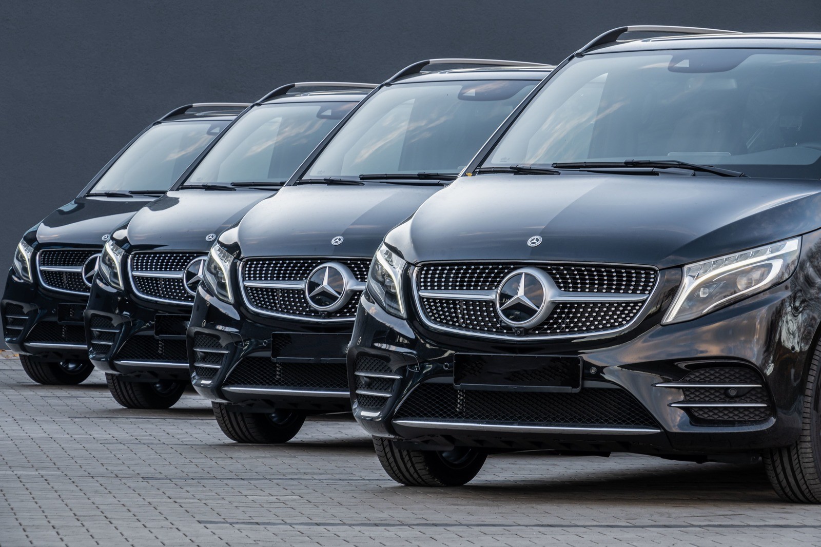 Lüks Mercedes Vito ile Ankara'da VIP transfer hizmeti